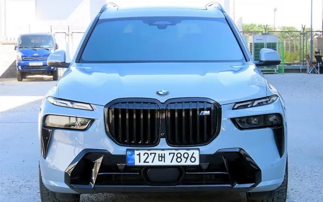 수원중고자동차시세 X7 (G07) xDrive 40i M 스포츠 매물 사진 14 - 2024/03 22,852km